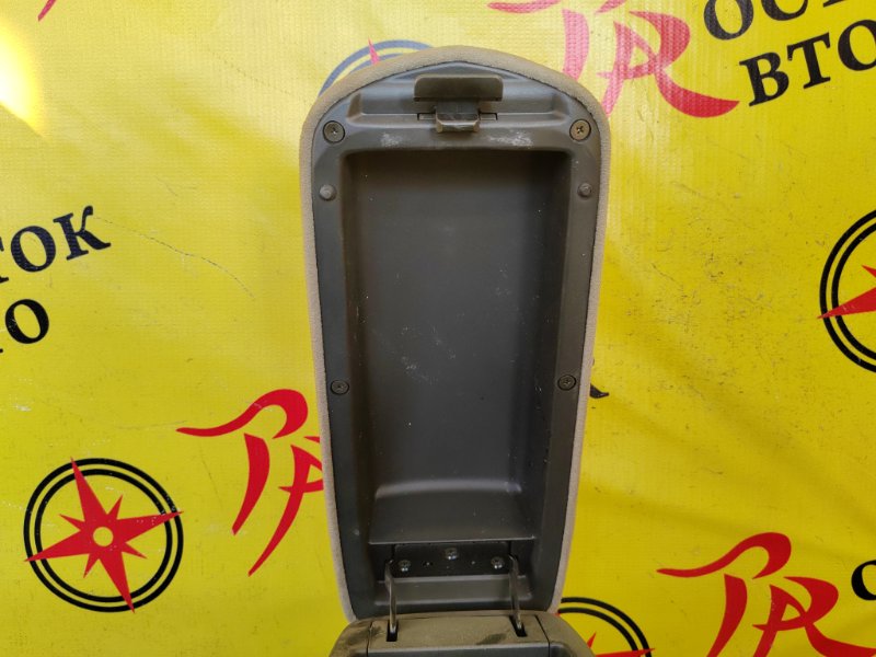 Подлокотник, 2000 рублей, Красноярск