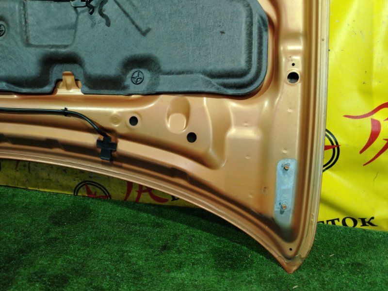 Капот, 7500 рублей, Красноярск