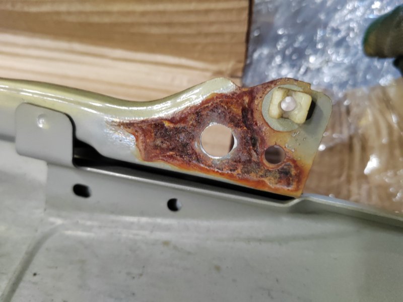 Крыло, 14000 рублей, Красноярск