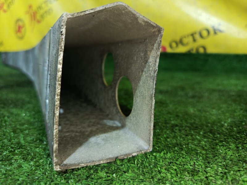 Усилитель бампера, 500 рублей, Красноярск