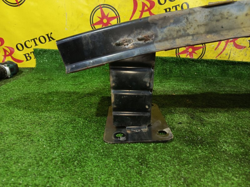 Усилитель бампера, 500 рублей, Красноярск