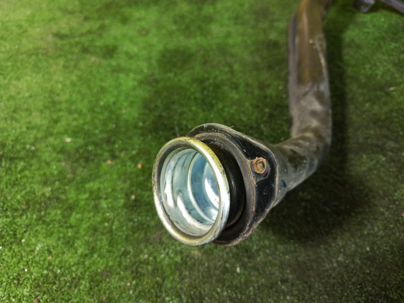 Горловина топливного бака, 1500 рублей, Красноярск