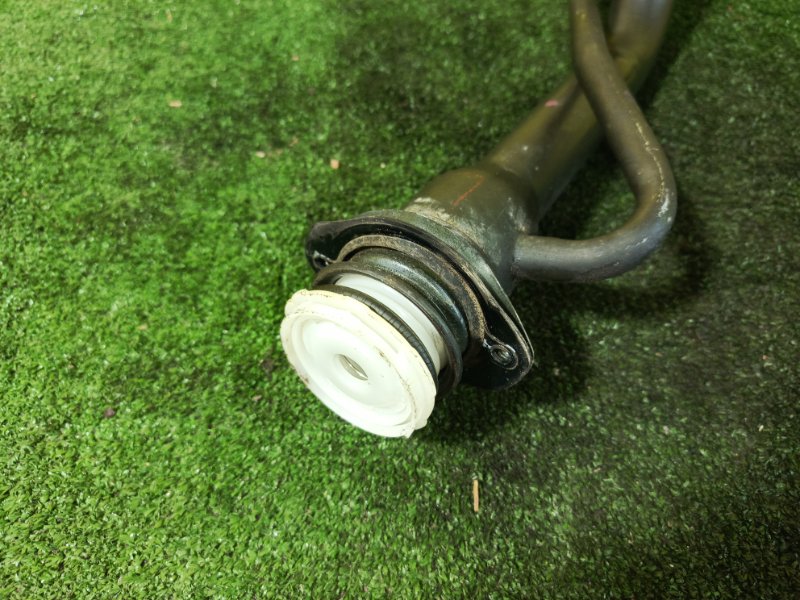 Горловина топливного бака, 2000 рублей, Красноярск