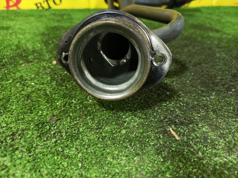 Горловина топливного бака, 2000 рублей, Красноярск