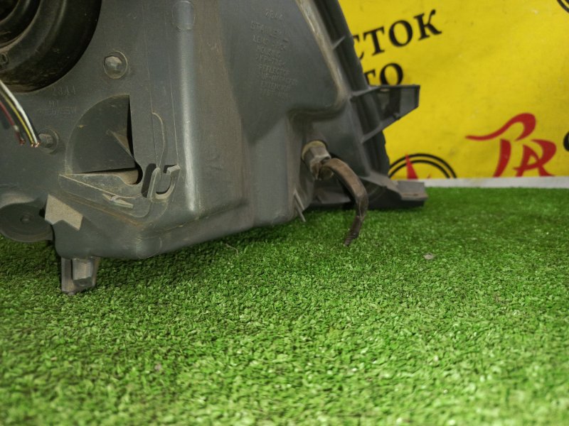 фара, 2000 рублей, Красноярск