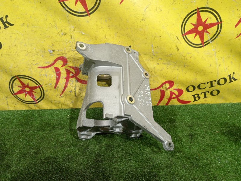 кронштейн, 1500 рублей, Красноярск