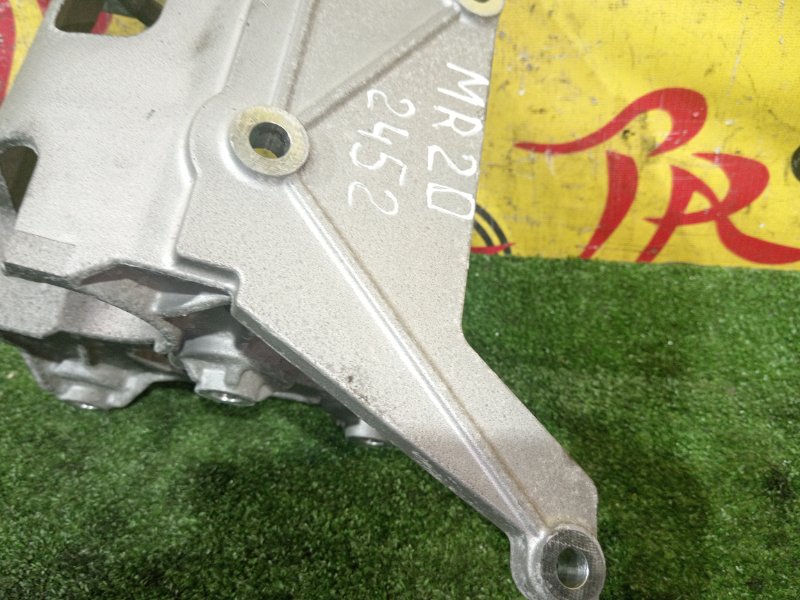 кронштейн, 1500 рублей, Красноярск