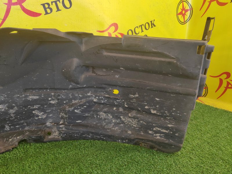 Подкрылок, 500 рублей, Красноярск