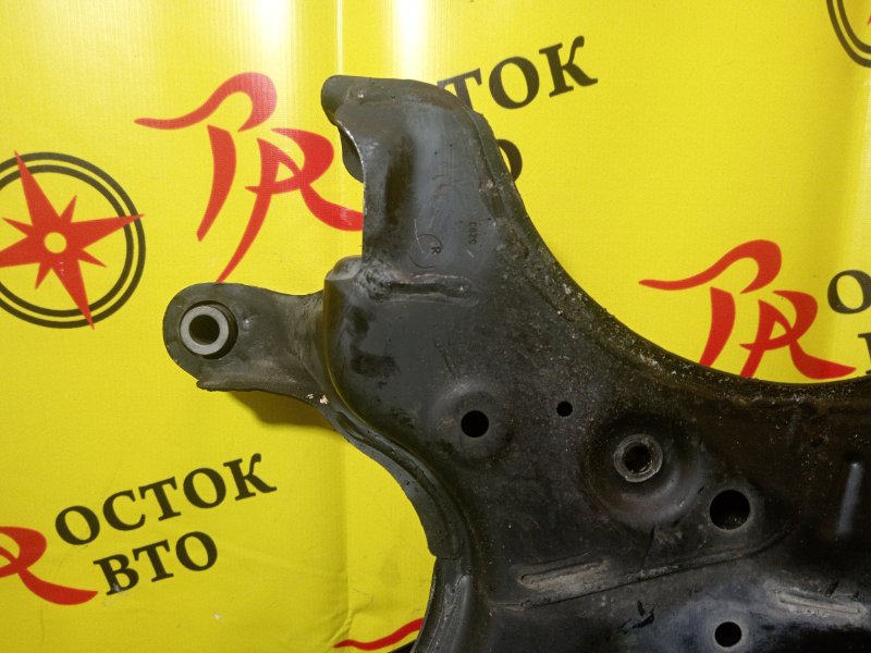 балка поперечная, 15000 рублей, Красноярск