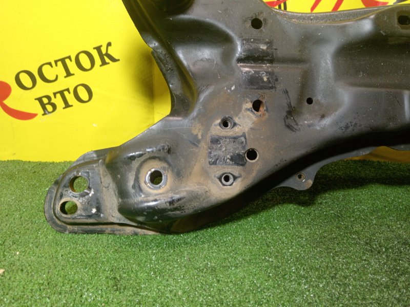 балка поперечная, 2000 рублей, Красноярск