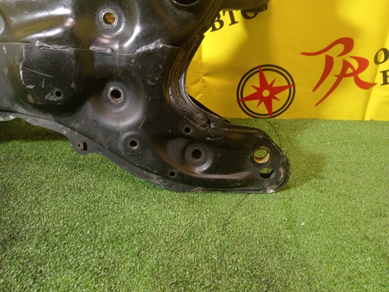 балка поперечная, 2000 рублей, Красноярск