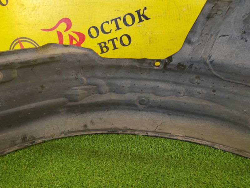 Подкрылок, 2000 рублей, Красноярск