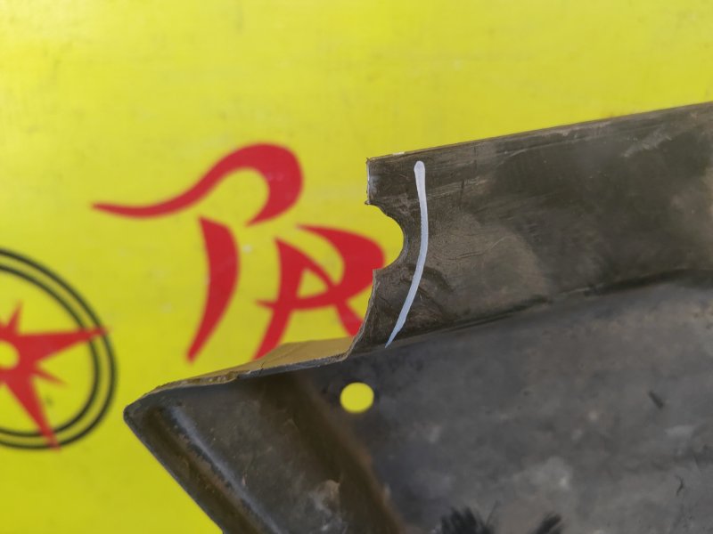 Подкрылок, 2500 рублей, Красноярск