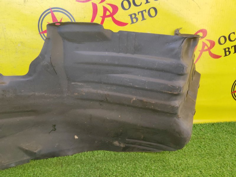 Подкрылок, 1500 рублей, Красноярск