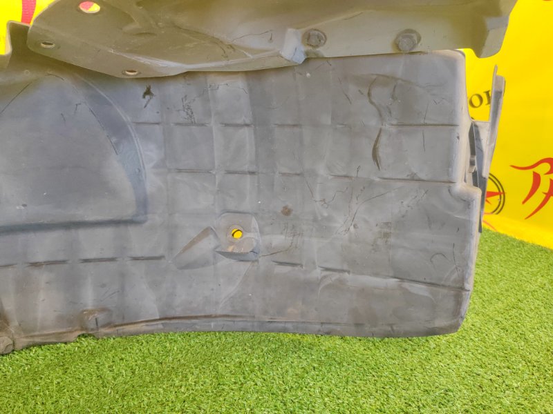 Подкрылок, 800 рублей, Красноярск