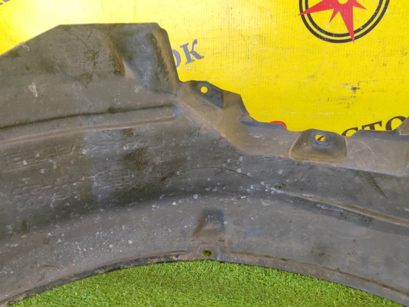 Подкрылок, 1200 рублей, Красноярск