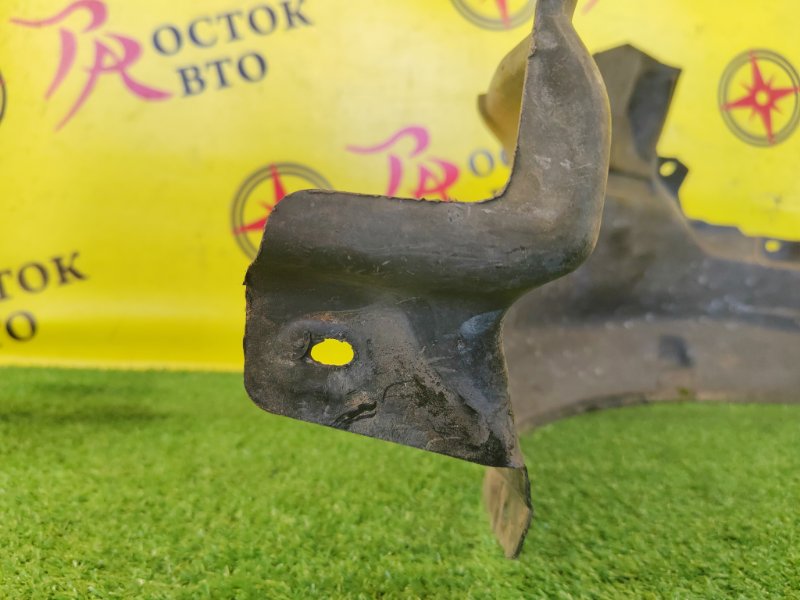 Подкрылок, 1200 рублей, Красноярск