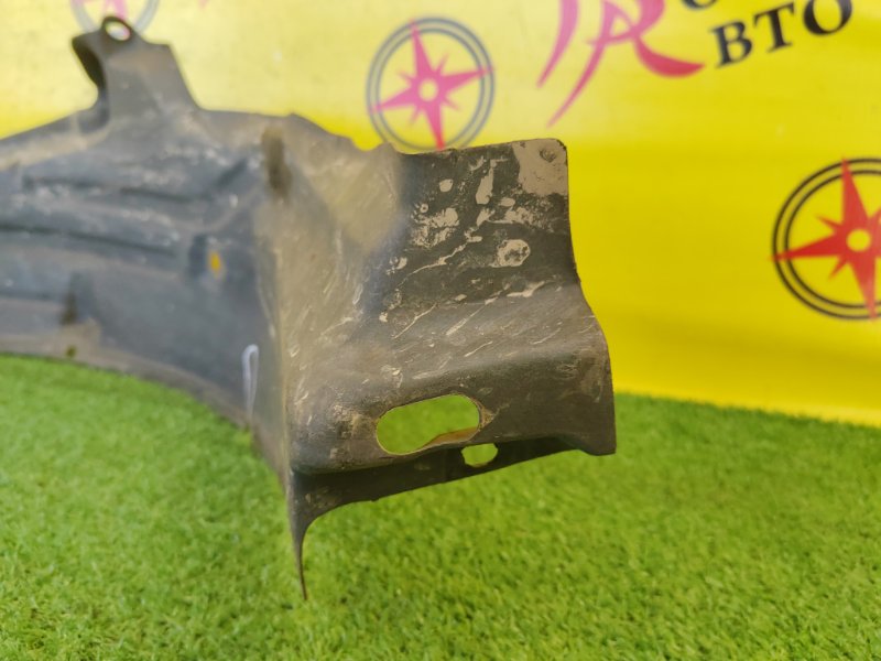 Подкрылок, 800 рублей, Красноярск