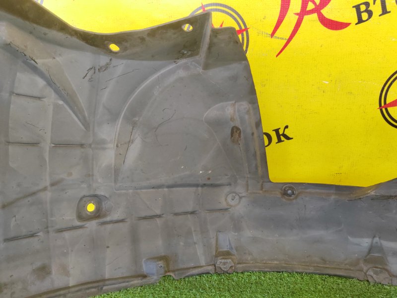 Подкрылок, 800 рублей, Красноярск