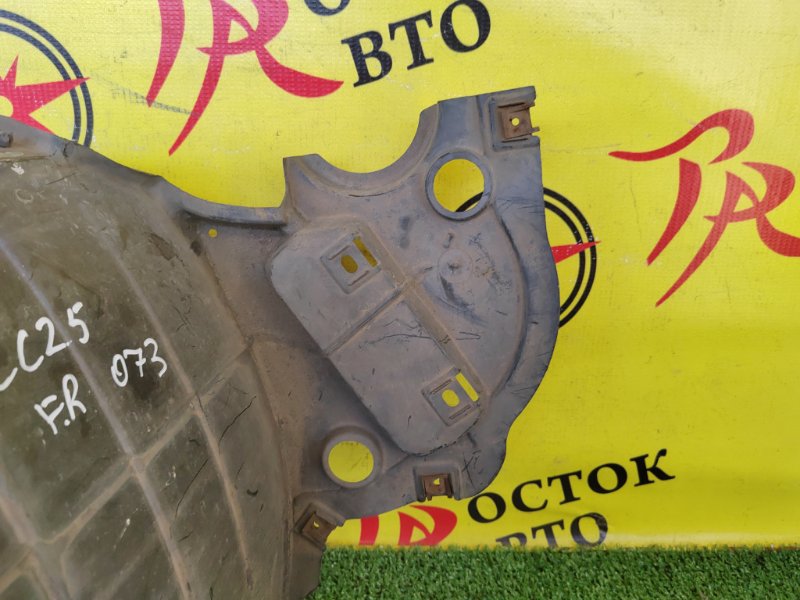 Подкрылок, 2000 рублей, Красноярск