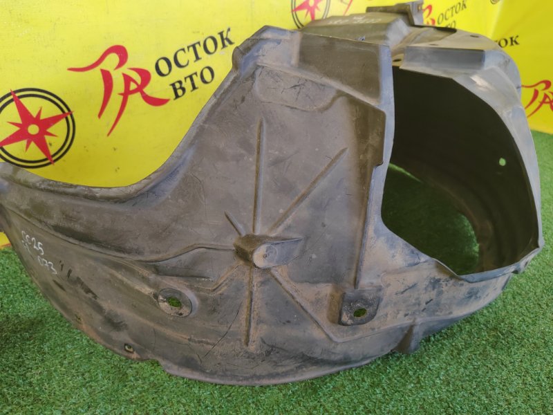 Подкрылок, 2000 рублей, Красноярск