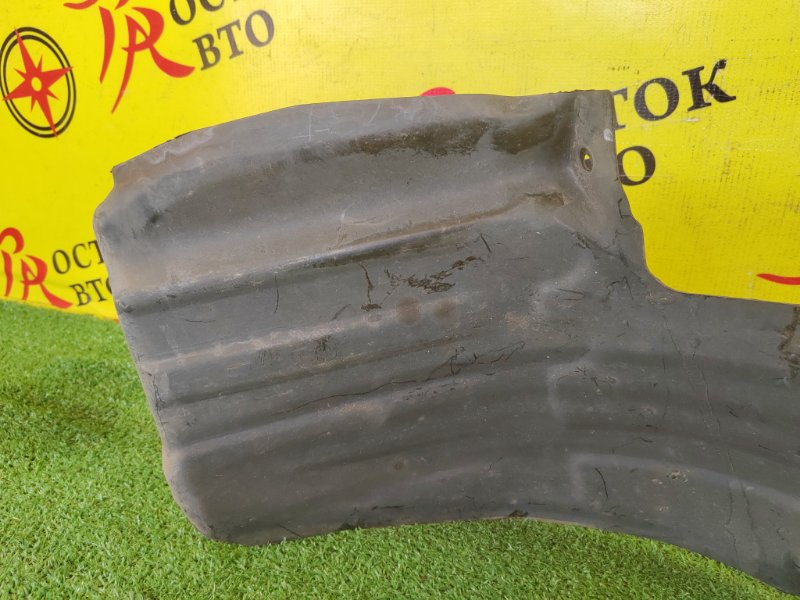 Подкрылок, 700 рублей, Красноярск