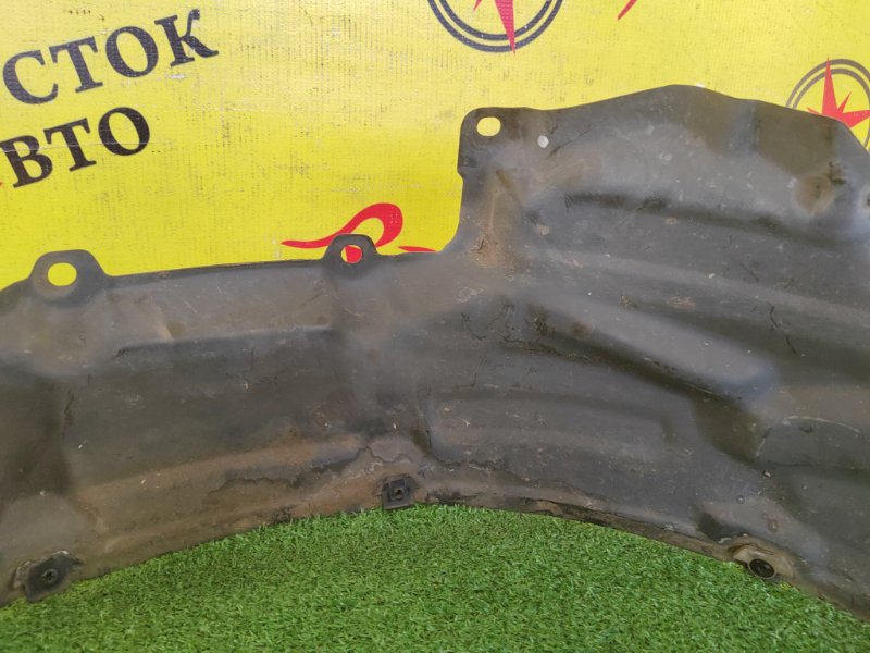 Подкрылок, 700 рублей, Красноярск