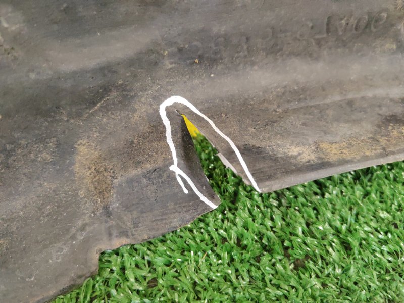 Подкрылок, 800 рублей, Красноярск