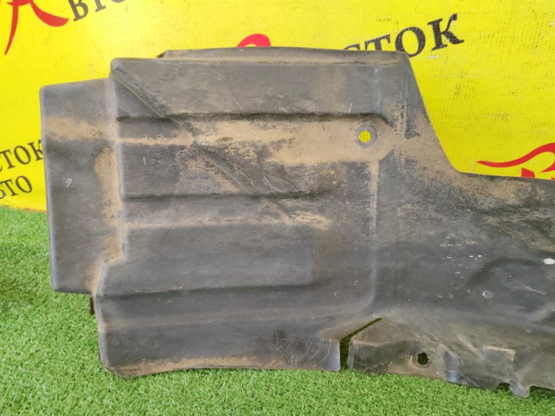 Подкрылок, 800 рублей, Красноярск