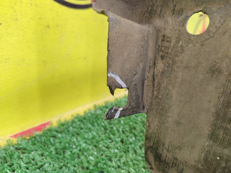 Подкрылок, 1500 рублей, Красноярск