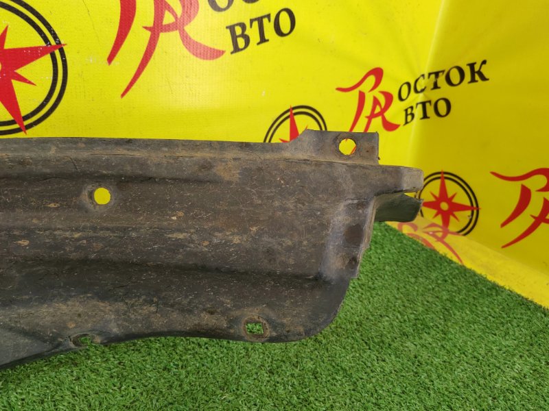 Подкрылок, 700 рублей, Красноярск