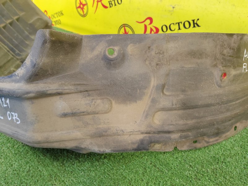 Подкрылок, 2500 рублей, Красноярск