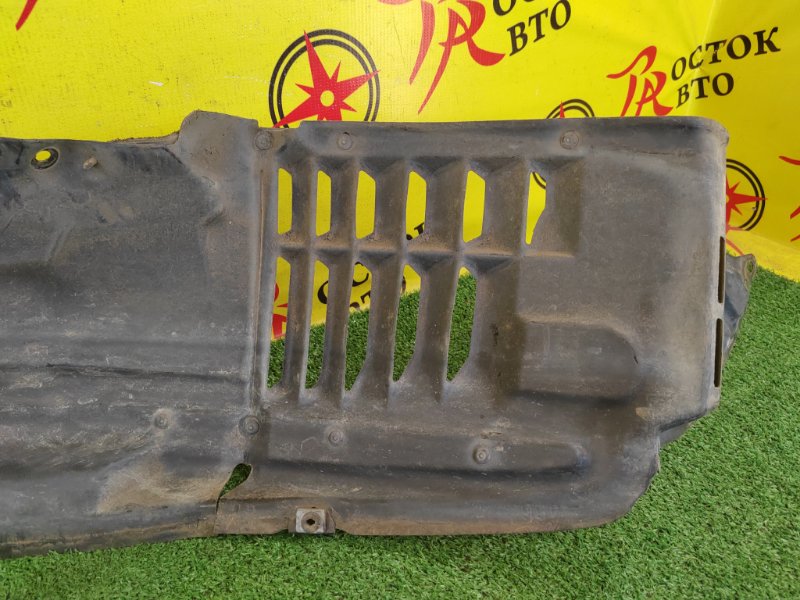 Подкрылок, 2500 рублей, Красноярск