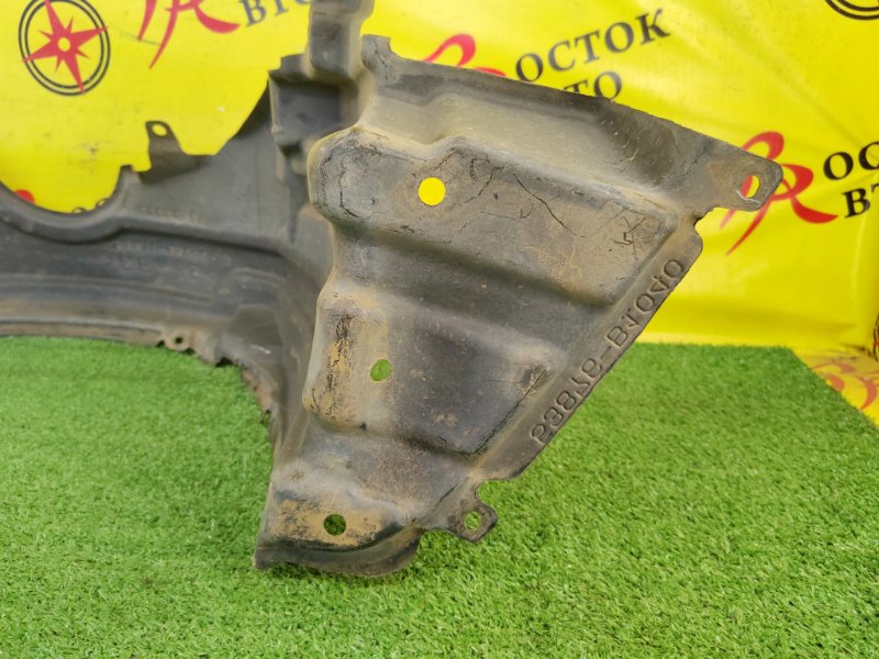 Подкрылок, 1500 рублей, Красноярск