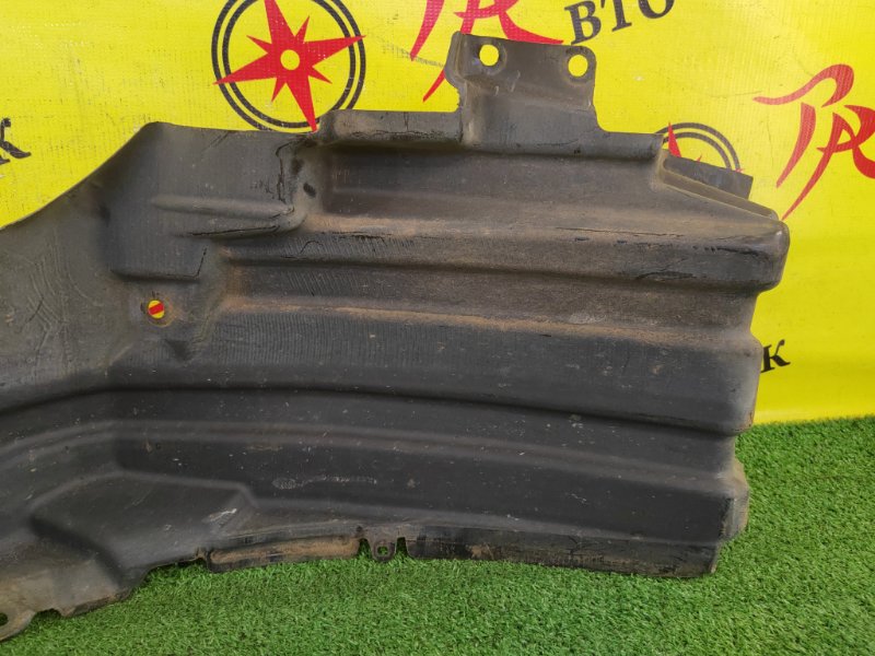 Подкрылок, 1500 рублей, Красноярск