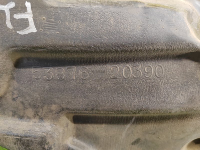 Подкрылок, 2500 рублей, Красноярск