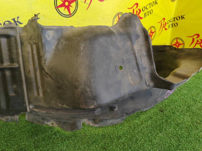 Подкрылок, 800 рублей, Красноярск