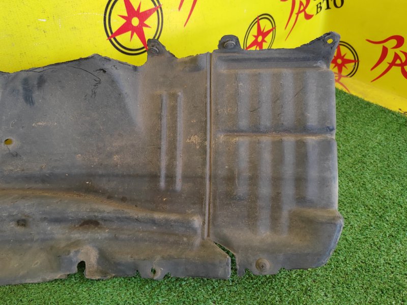 Подкрылок, 800 рублей, Красноярск