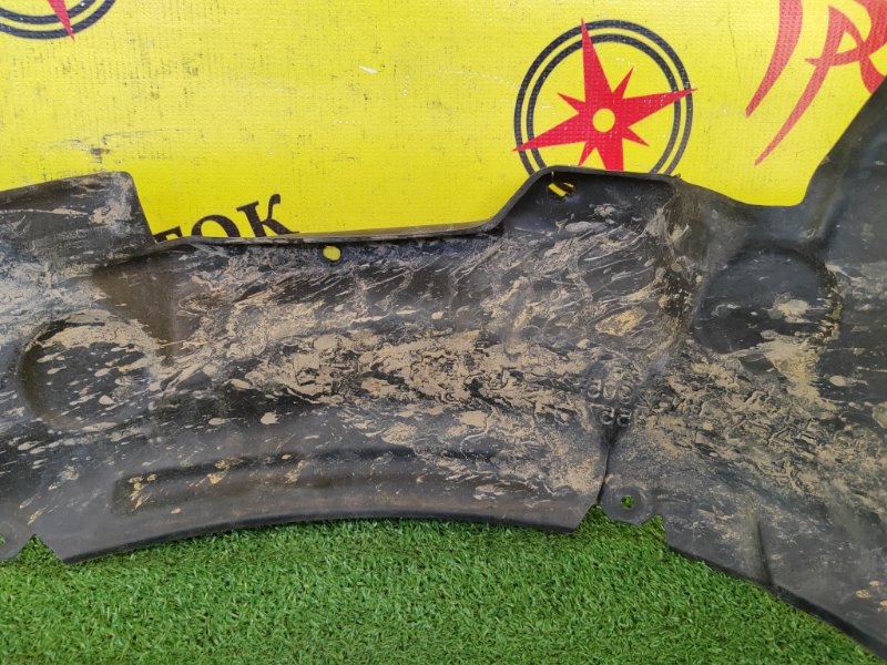 Подкрылок, 3500 рублей, Красноярск