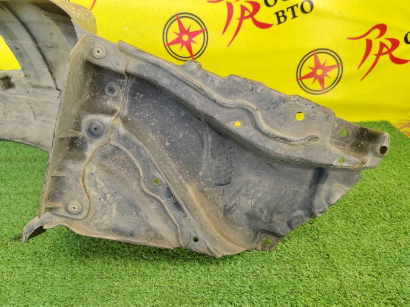 Подкрылок, 2800 рублей, Красноярск