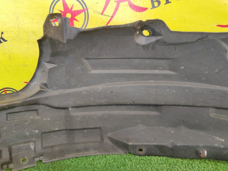 Подкрылок, 1500 рублей, Красноярск