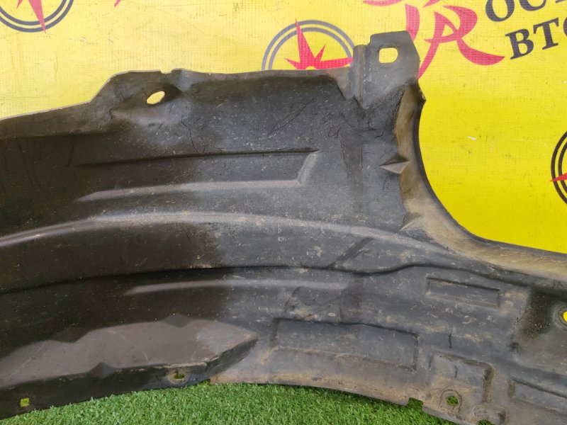 Подкрылок, 1500 рублей, Красноярск