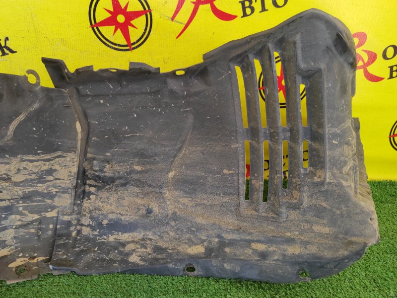 Подкрылок, 1000 рублей, Красноярск