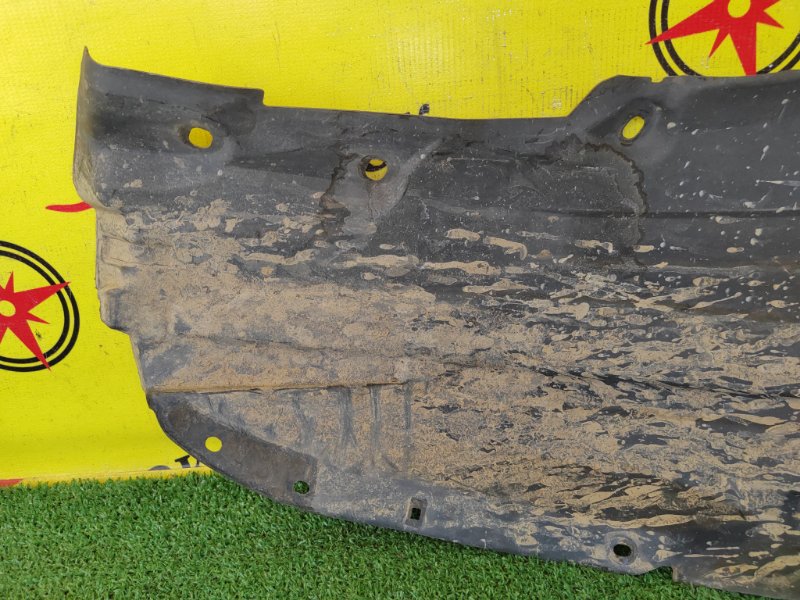 Подкрылок, 1000 рублей, Красноярск