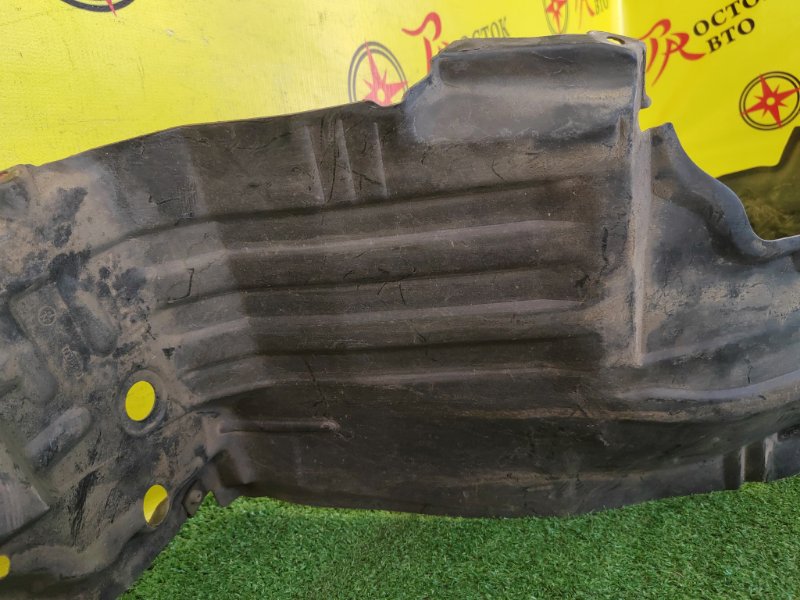 Подкрылок, 600 рублей, Красноярск