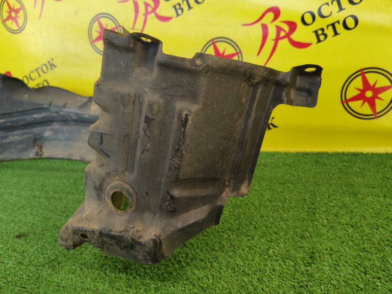 Подкрылок, 700 рублей, Красноярск