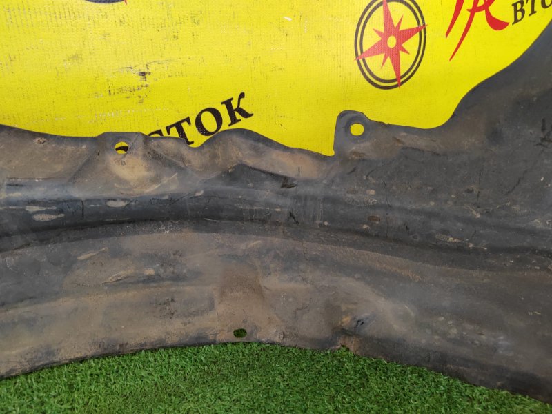 Подкрылок, 700 рублей, Красноярск