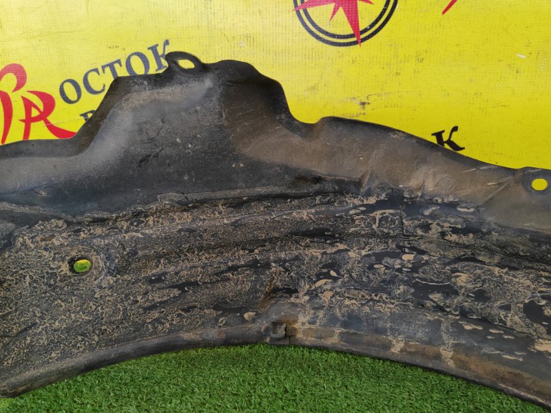 Подкрылок, 700 рублей, Красноярск