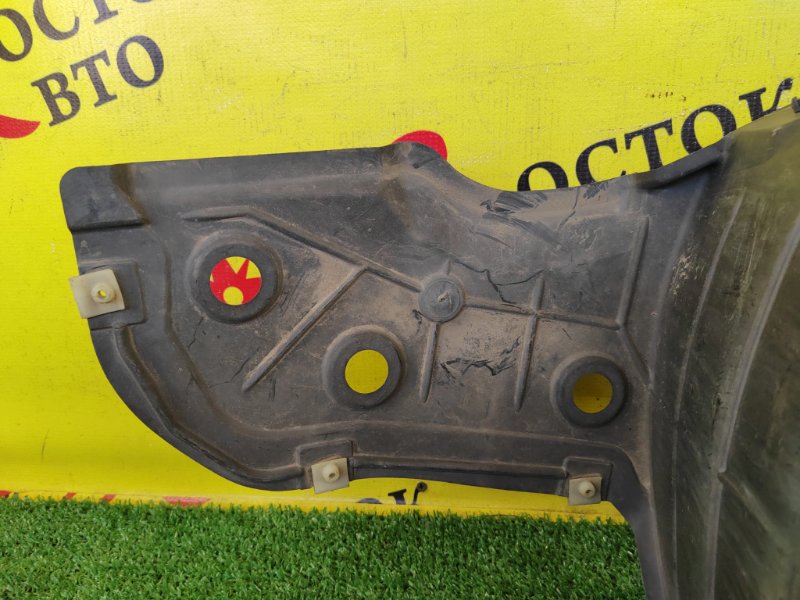 Подкрылок, 500 рублей, Красноярск