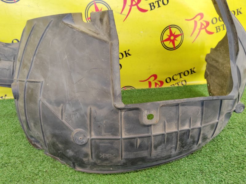 Подкрылок, 500 рублей, Красноярск